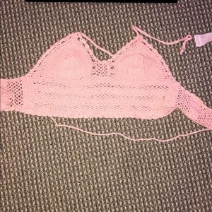 COMES IN 2 Pink bralettes X2 this come in a set